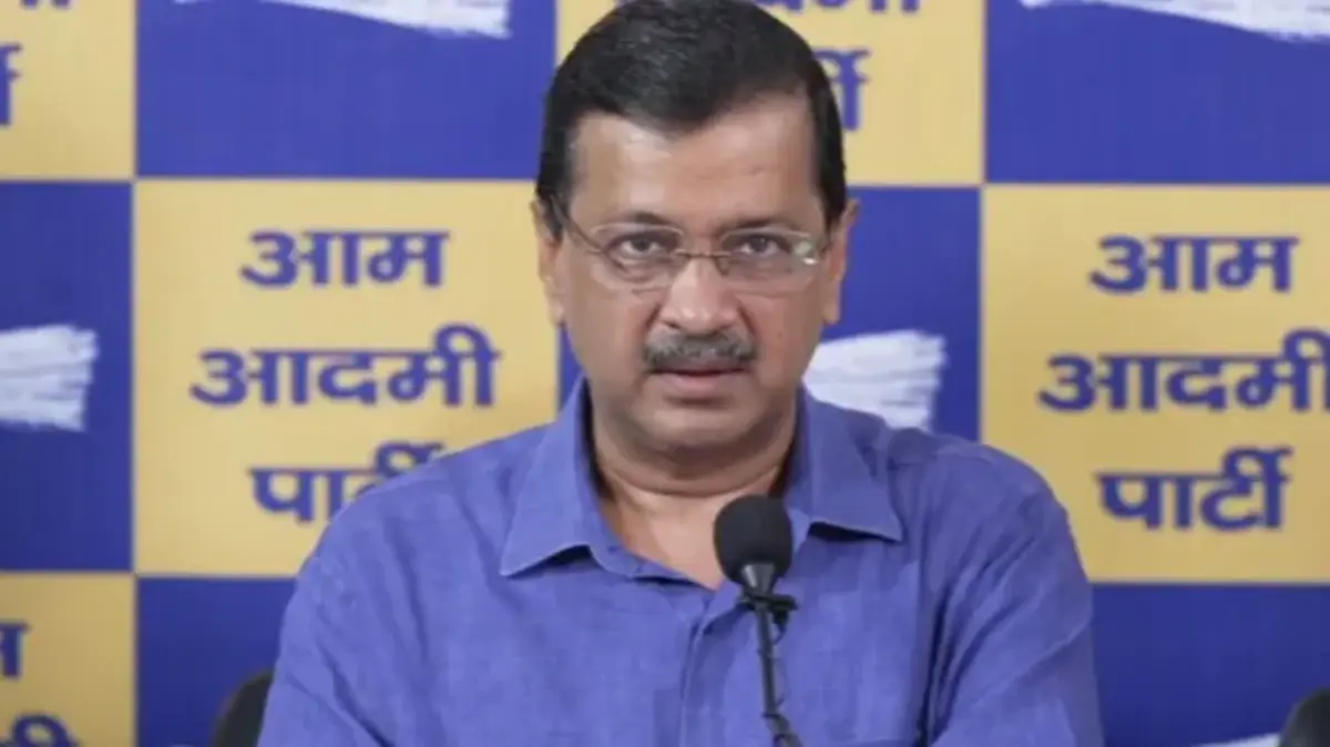 केजरीवाल और परिवार को SIR नोटिस